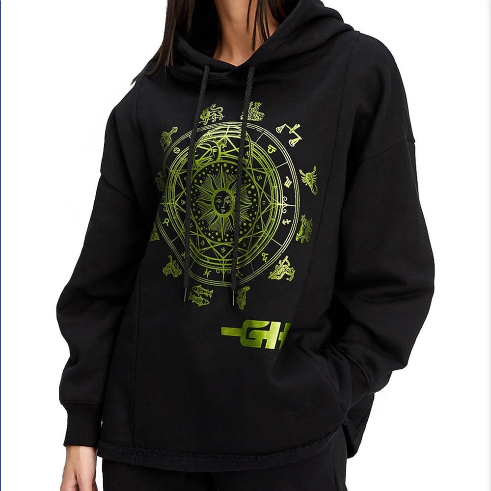IAMGIA HOODIE *NWT*